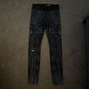 Under Armour star wars leggings size medium!